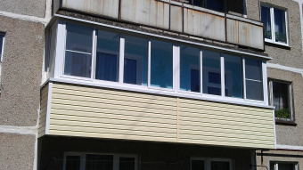 Застекление балкона раздвижой ПВХ Slidors. г.Шатура, ул.Школьная
